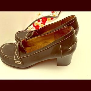 🎀 Natural soul women’s shoes size:7.5
